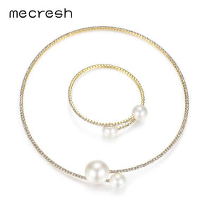 The Embrace Pearl and Crystal Necklace set