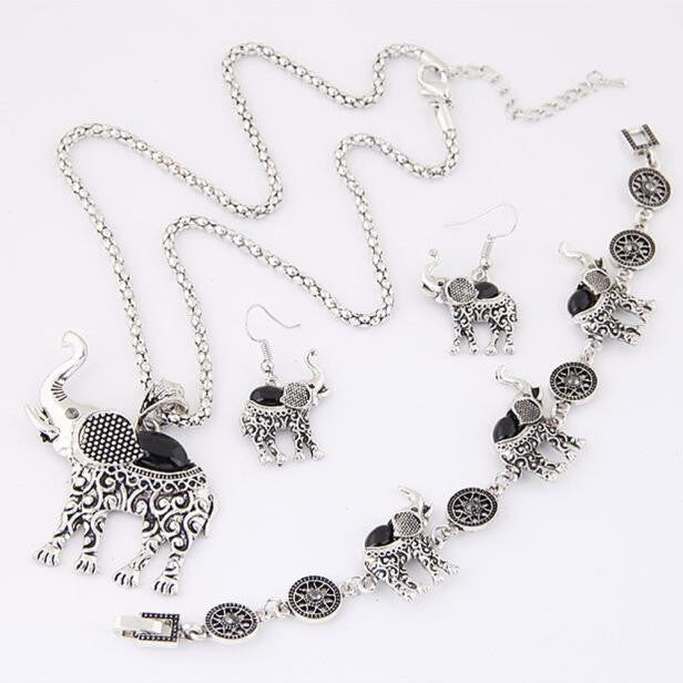 A Mother And Hers Elephant Necklace Set