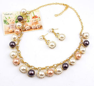 Multi Colored Pearl Necklace Set