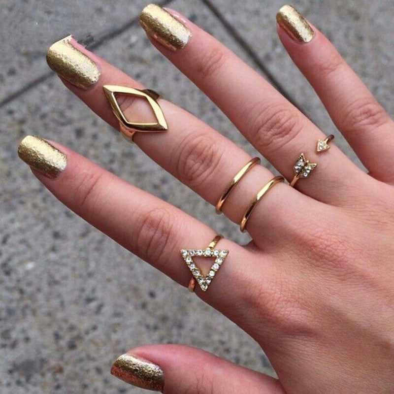 Arrow and Angle Ring Set