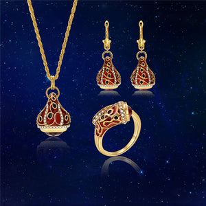 The Elizabeth Necklace Sets