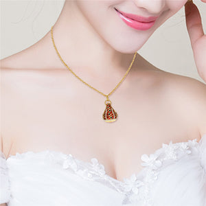 The Elizabeth Necklace Sets